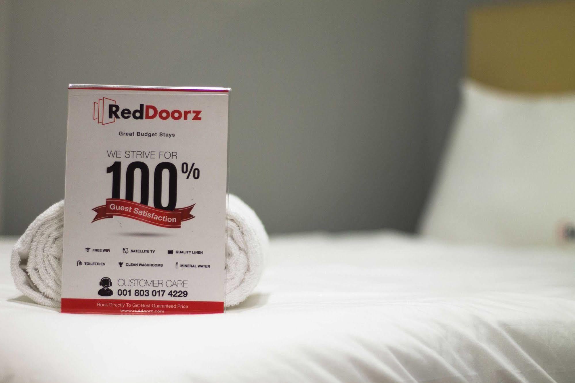 Reddoorz Near Pantai Jerman Hotel Kuta Lombok Exterior foto